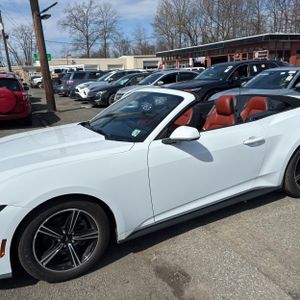 FORD MUSTANG ECOBOOST PREMIUM - 2