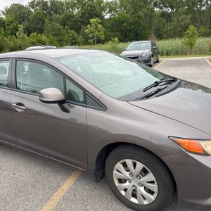 صورة مصغرة 13 لـ 2012 Honda CIVIC LX
