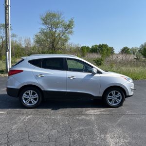 HYUNDAI TUCSON GLS - 10