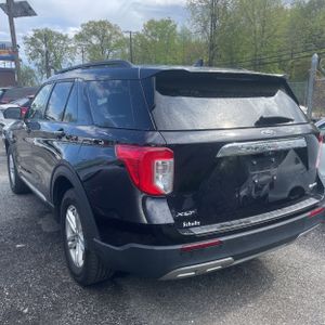 FORD EXPLORER XLT - 4