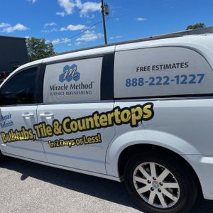 CHRYSLER TOWN AND COUNTRY TOURING - 6