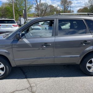 HYUNDAI TUCSON GLS - 4