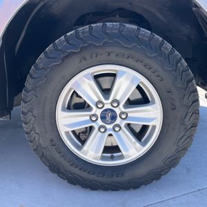 2019 FORD F-150 XLT — миниатюра 16