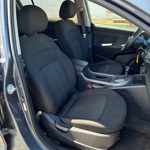 صورة مصغرة 32 لـ 2012 KIA SPORTAGE LX