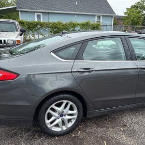 FORD FUSION SE - 9