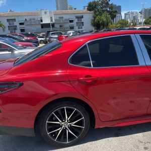 2022 Toyota CAMRY SE photo 9