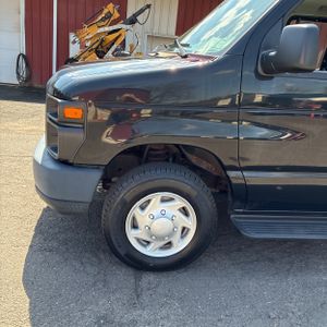 FORD E-SERIES E-150 XL - 2