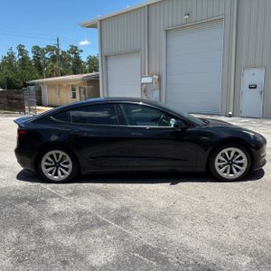 TESLA MODEL 3 LONG RANGE - 10