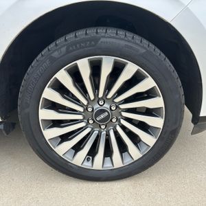 صورة مصغرة 19 لـ 2019 Lincoln NAVIGATOR L RESERVE