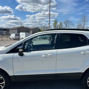 FORD ECOSPORT SES - 4