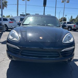 PORSCHE CAYENNE - 8