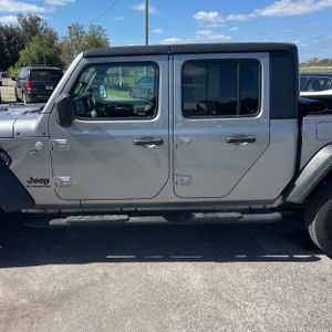 JEEP GLADIATOR SPORT S - 4