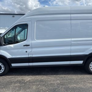 FORD TRANSIT 250 - 4
