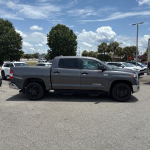 2021 Toyota TUNDRA SR5 照片 10