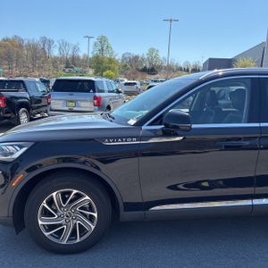 LINCOLN AVIATOR LIVERY - 2