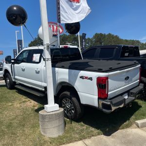FORD F-250 SUPER DUTY LARIAT - 3
