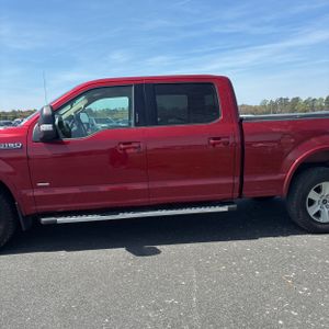 FORD F-150 LARIAT - 4
