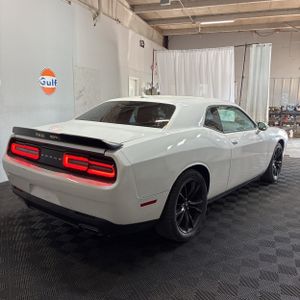 صورة 8 لـ 2018 Dodge CHALLENGER SXT