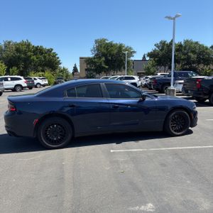DODGE CHARGER POLICE - 10