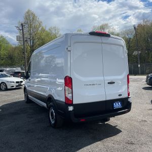 FORD TRANSIT 250 - 5