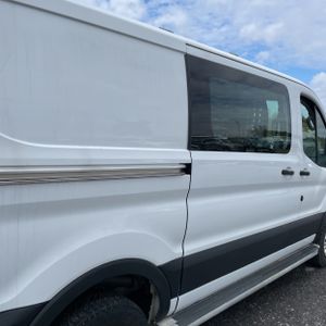 FORD TRANSIT 250 - 9
