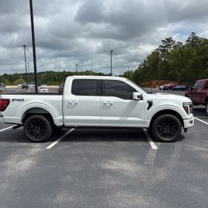 FORD F-150 PLATINUM - 10