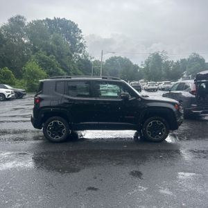 2015 JEEP RENEGADE TRAILHAWK 4D SUV 4WD — фото 10