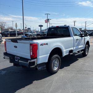 FORD F-250 SUPER DUTY XL - 8