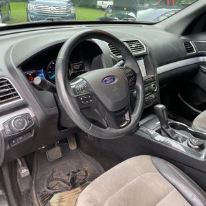 صورة مصغرة 38 لـ 2017 FORD EXPLORER XLT