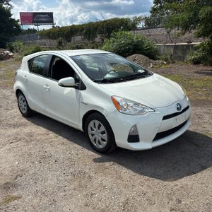 2014 Toyota PRIUS C TWO — фото 12