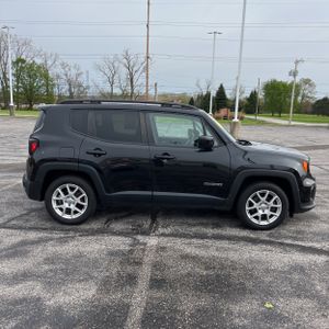 JEEP RENEGADE - 10