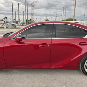 2024 Lexus IS 300 BASE photo 4