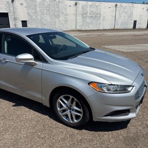 2016 FORD FUSION SE thumbnail 13