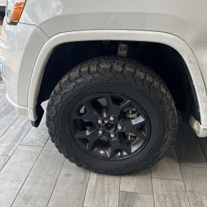 2017 JEEP GRAND CHEROKEE OVERLAND — фото 15
