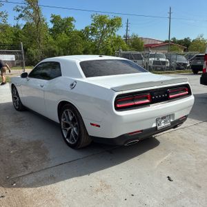 DODGE CHALLENGER GT - 4