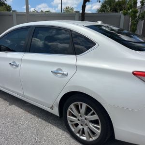 NISSAN SENTRA SL - 6