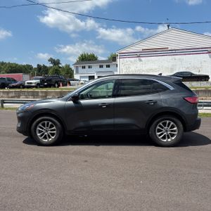 2020 FORD ESCAPE SE — фото 3