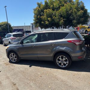 صورة 3 لـ 2014 FORD ESCAPE TITANIUM