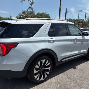 2026 FORD EXPLORER PLATINUM 照片 9