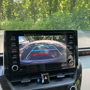 2021 Toyota COROLLA LE thumbnail 38