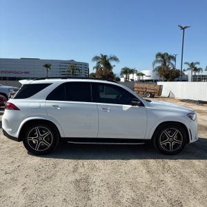 MERCEDES-BENZ GLE - 10