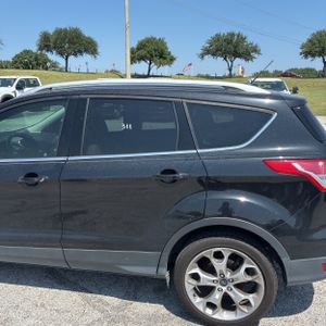 صورة 6 لـ 2015 FORD ESCAPE TITANIUM
