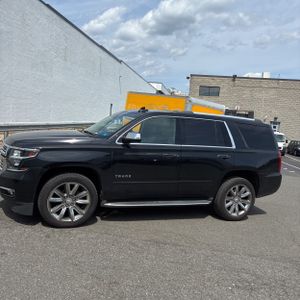 CHEVROLET TAHOE PREMIER - 3