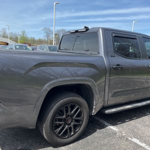 TOYOTA TUNDRA - 9