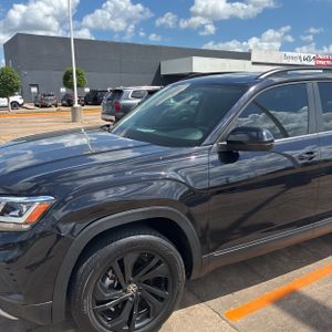 VOLKSWAGEN ATLAS V6 SE - 2