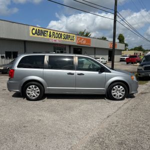 صورة 10 لـ 2019 Dodge GRAND CARAVAN SE