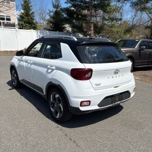 HYUNDAI VENUE LIMITED - 5