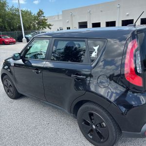 صورة 6 لـ 2016 KIA SOUL BASE
