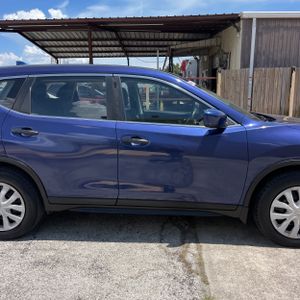 2017 Nissan ROGUE SV — миниатюра 11