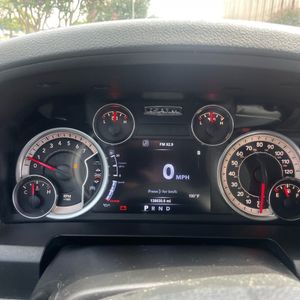 صورة 39 لـ 2015 RAM 1500 LONE STAR